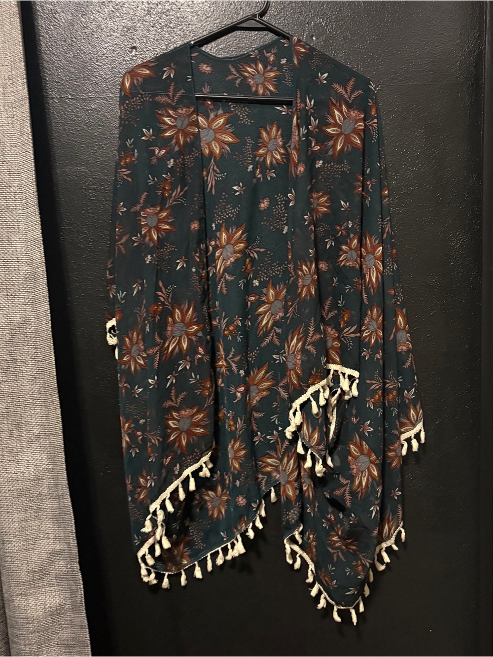 SHEIN Women's Floral Tassel Trim kimono - Teal Floral